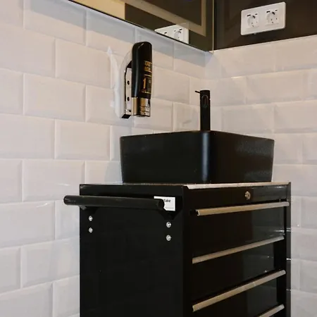 Apartment Autohof By Andrew - *