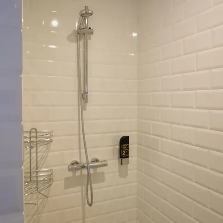 Apartment Autohof By Andrew - Falkensee